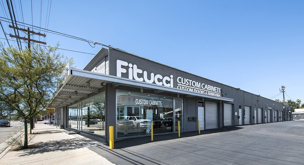 More Photos Of 14723-14825 Oxnard St, Van Nuys Unknown For Lease