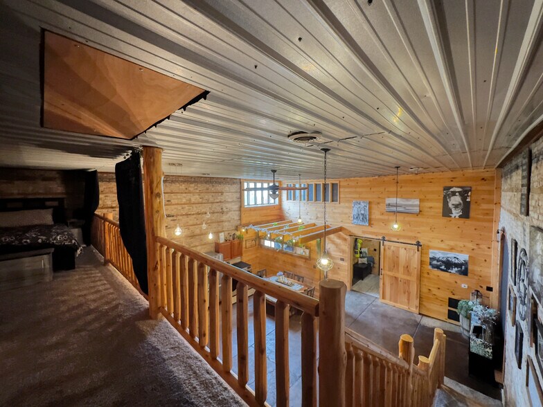 More Photos Of 201 State St, Luther Specialty For Sale
