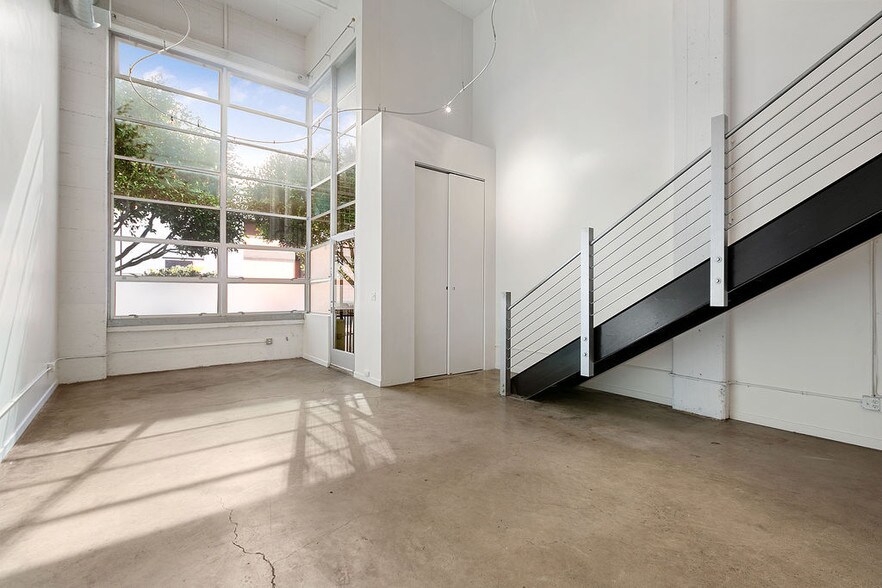 More Photos Of 393 Tehama St, San Francisco Loft Creative Space For Sale