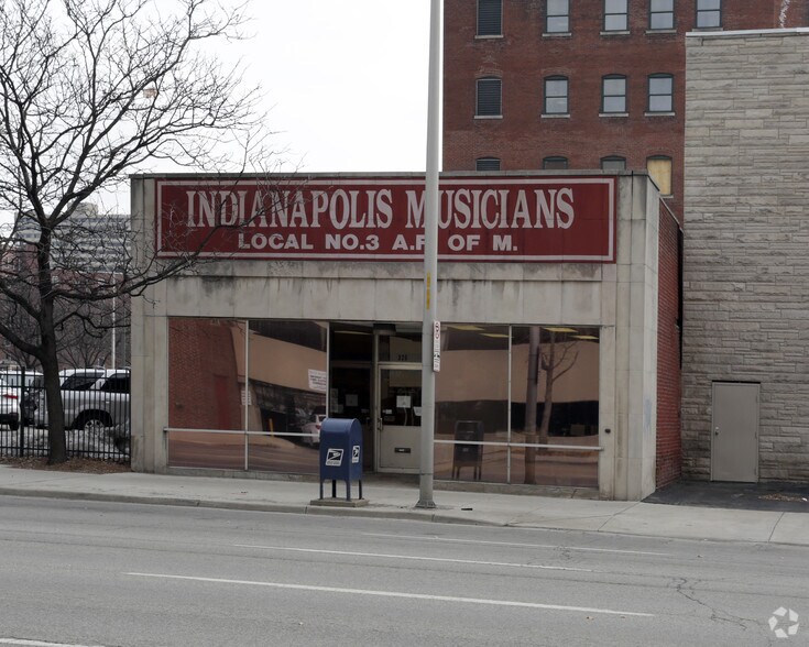 Primary Photo Of 325 N Delaware St, Indianapolis Freestanding For Lease