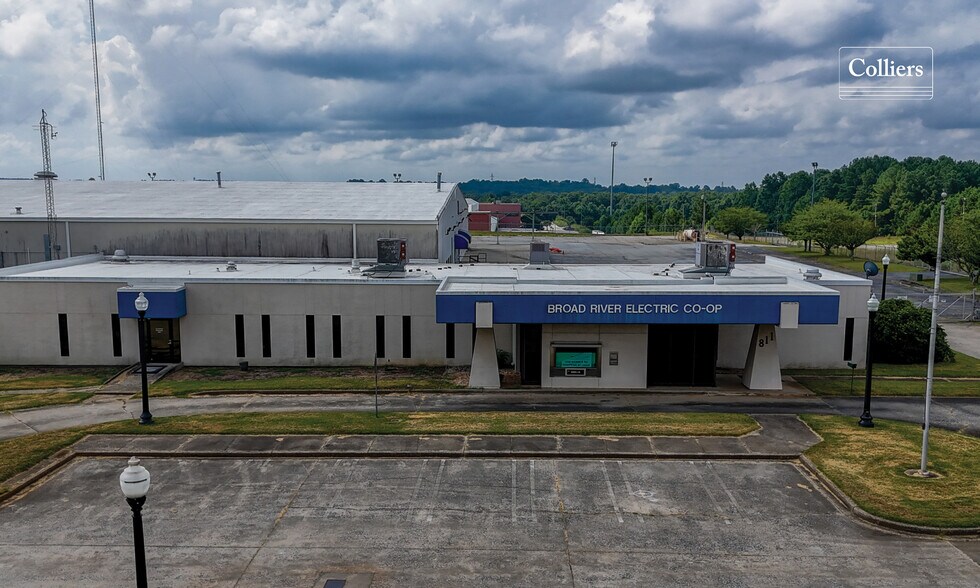 More Photos Of 811 Hamrick St, Gaffney Warehouse For Sale