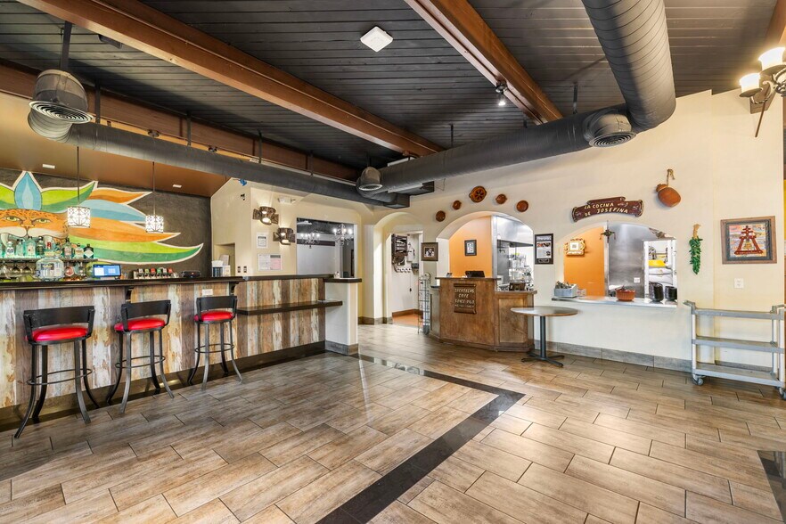 More Photos Of 3767 Iowa Ave, Riverside Freestanding For Sale