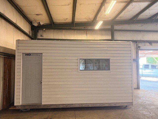 More Photos Of 2828 States St, Lakeland Warehouse For Lease