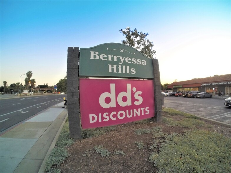 More Photos Of 1142-1198 N Capitol Ave, San Jose Unknown For Lease