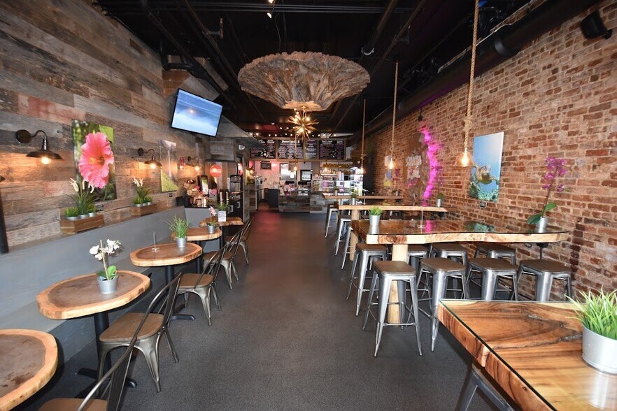 More Photos Of 110 Washington St, Hoboken Apartments For Lease