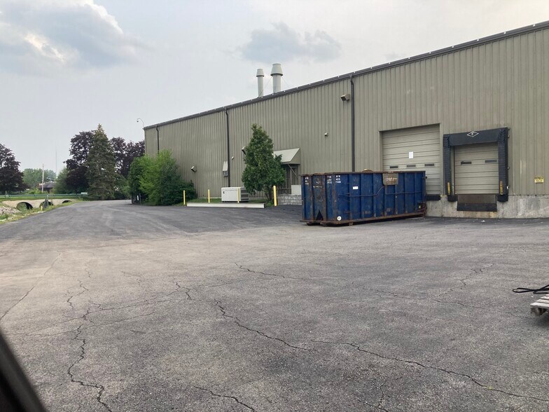 More Photos Of 942 Old Liverpool Rd, Liverpool Manufacturing For Sale