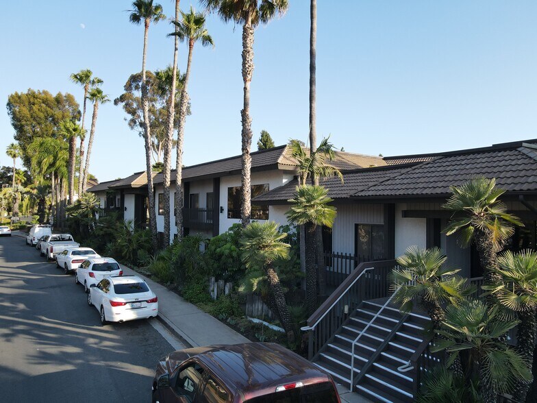 More Photos Of 5480 Baltimore Dr, La Mesa Office For Lease