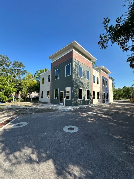 More Photos Of 1419 Kingsley Ave, Orange Park Office For Sale
