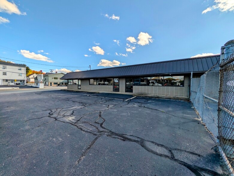 More Photos Of 1122 Charles St, North Providence Freestanding For Sale