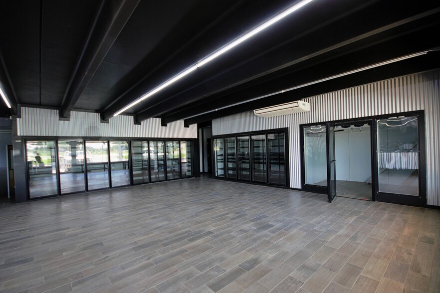 More Photos Of 3503 Sylvester Hwy, Albany Convenience Store For Sale