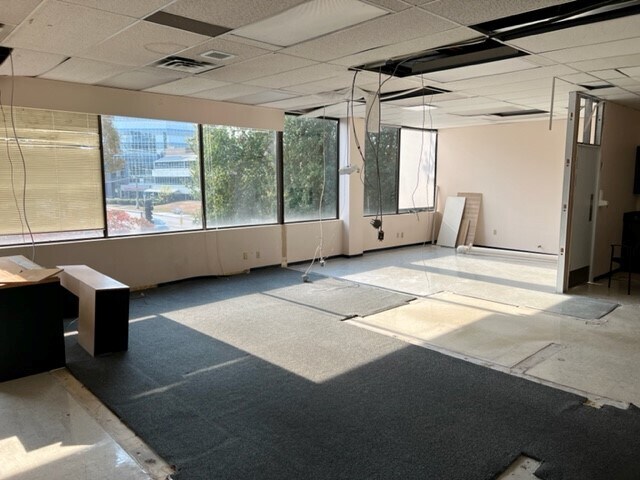 Primary Photo Of 7031 Westminster Hwy, Richmond Medical For Lease