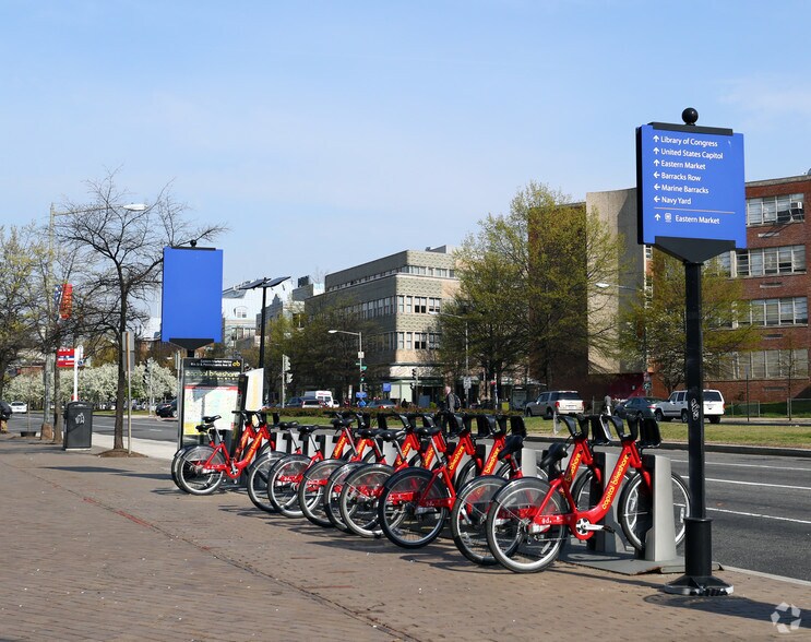 Primary Photo Of 703 D St SE, Washington Office For Lease