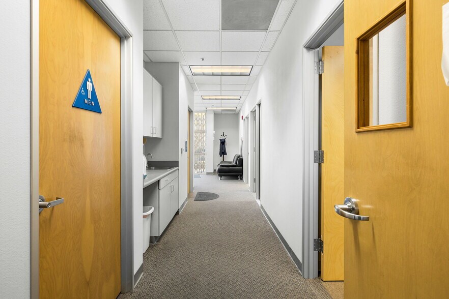 More Photos Of 6690 Doolittle Ave, Riverside Warehouse For Sale