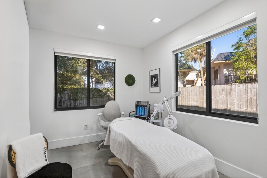 More Photos Of 9400 SW 77th Ave, Miami Office For Lease