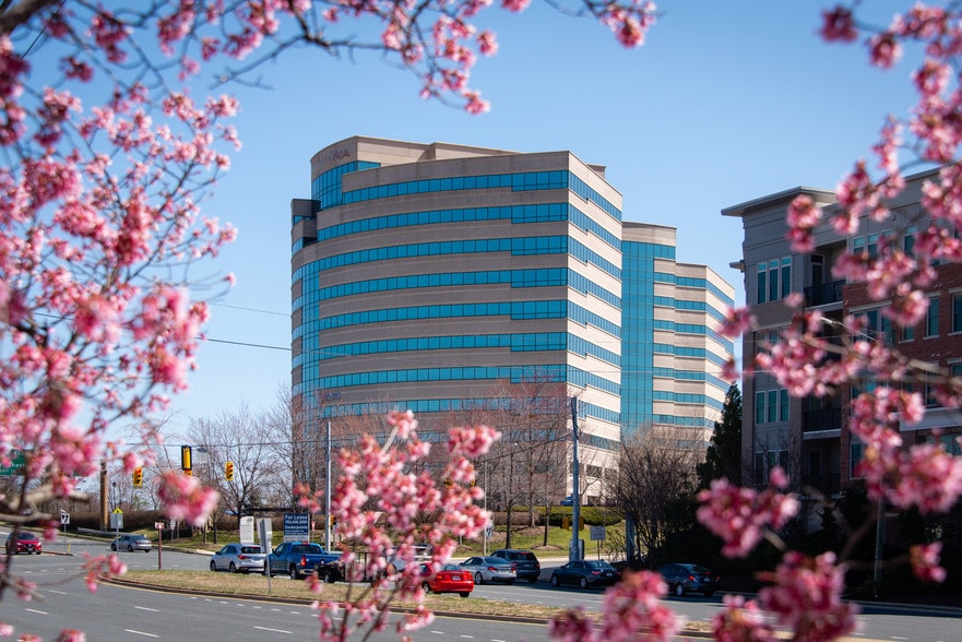 More Photos Of 4000 Legato Rd, Fairfax Office For Lease