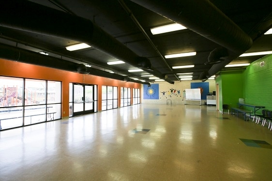 More Photos Of 5050 N 19th Ave, Phoenix Schools For Lease