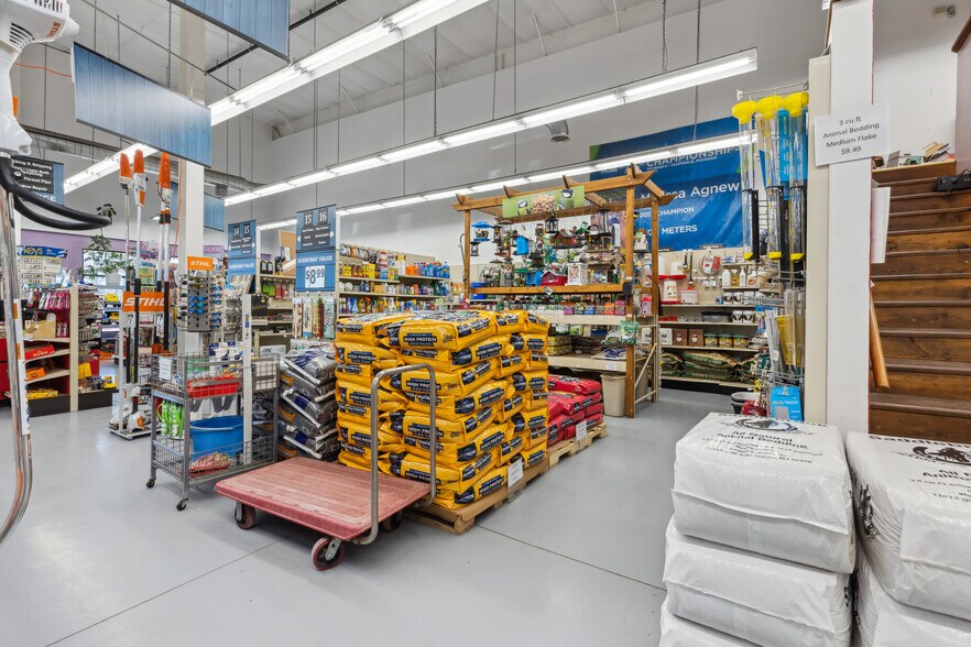 More Photos Of 104 Wall st, Onamia General Retail For Sale