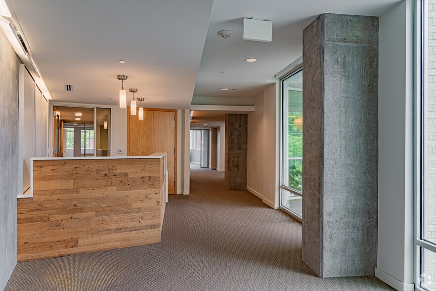 More Photos Of 601 W Rosemary St, Chapel Hill Apartments For Sale