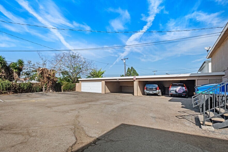 More Photos Of 13161 Adland St, Garden Grove Apartments For Sale