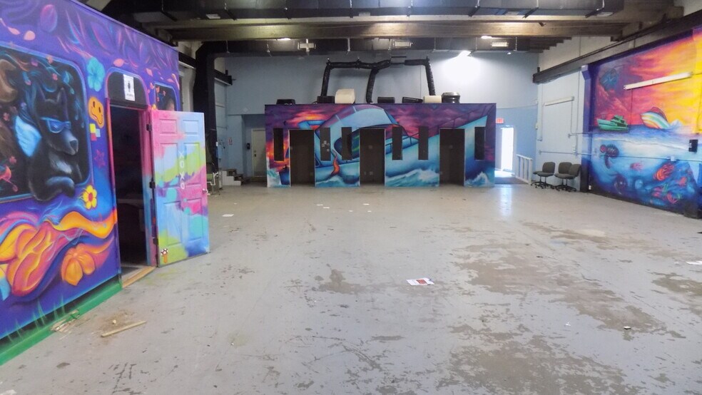 More Photos Of 2051 Griffin Rd, Fort Lauderdale Marina For Sale