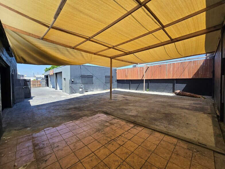 More Photos Of 4151 E Olympic Blvd, Los Angeles Auto Repair For Lease