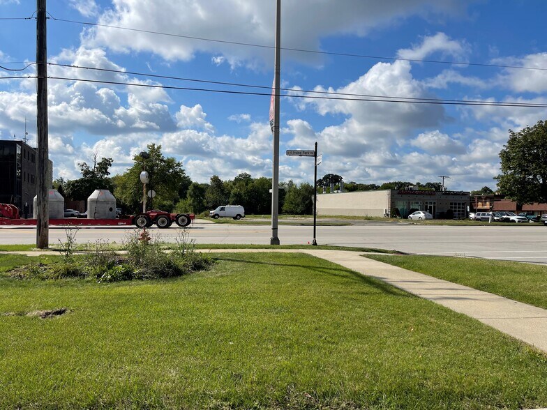 More Photos Of E Irving Park Rd @ Central Ave, Wood Dale Land For Sale