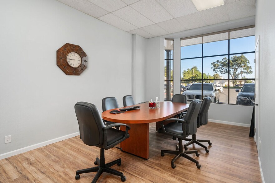 More Photos Of 935 Riverside Ave, Paso Robles Medical For Sale