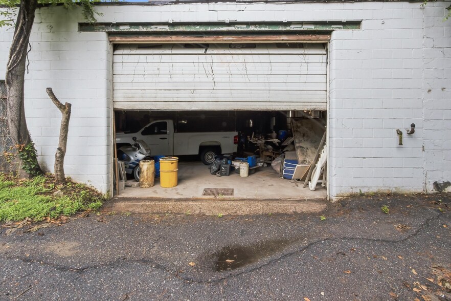 More Photos Of 344 Indian Ave, Bridgeton Auto Repair For Sale