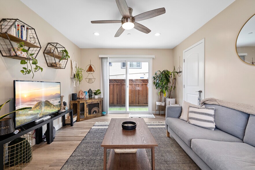More Photos Of 403 Vera Ave, Redwood City Apartments For Sale