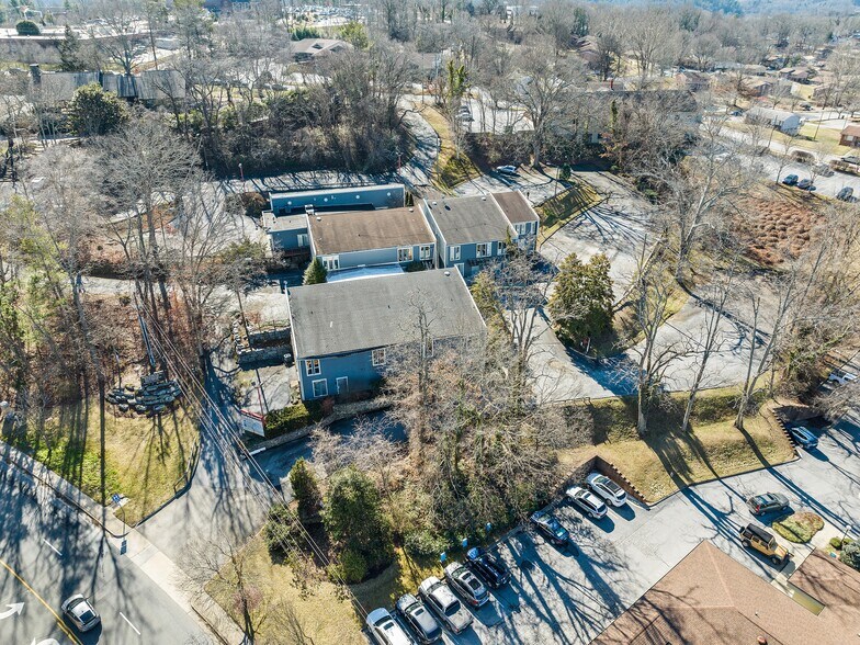More Photos Of 131 McDowell St, Asheville Medical For Sale