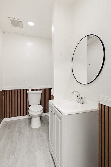 More Photos Of 328-332 W Main St, Merced Storefront For Lease