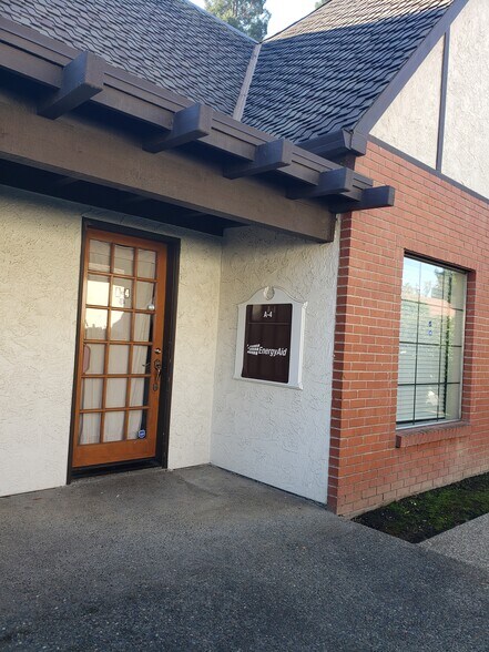 More Photos Of 8035 Madison Ave, Citrus Heights Office For Lease