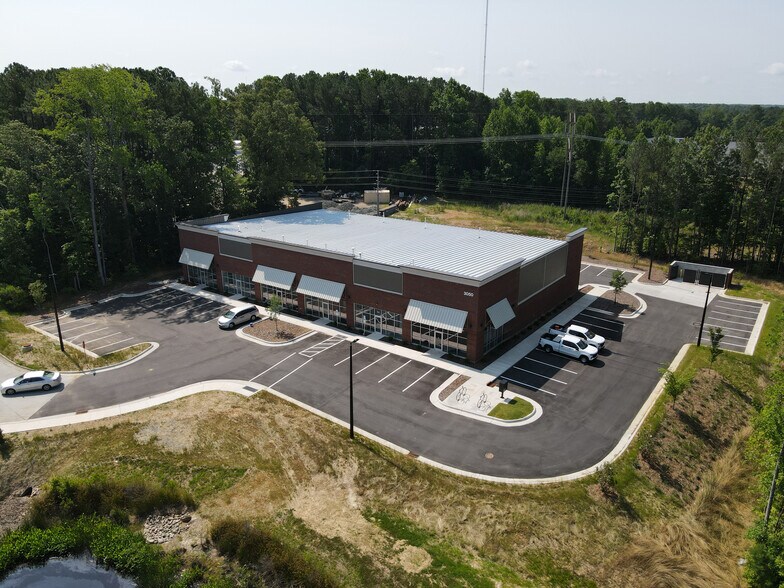 More Photos Of 3050 Lufkin Rd, Apex Warehouse For Sale