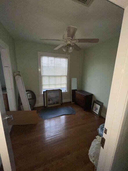 More Photos Of 2011 Binz St, Houston Apartments For Sale