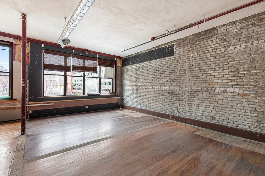 More Photos Of 71 Richmond St, Providence Office For Lease