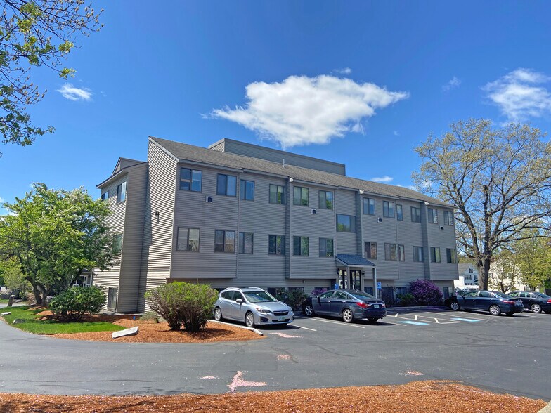 Primary Photo Of 2 Wellman Ave, Nashua Office For Lease