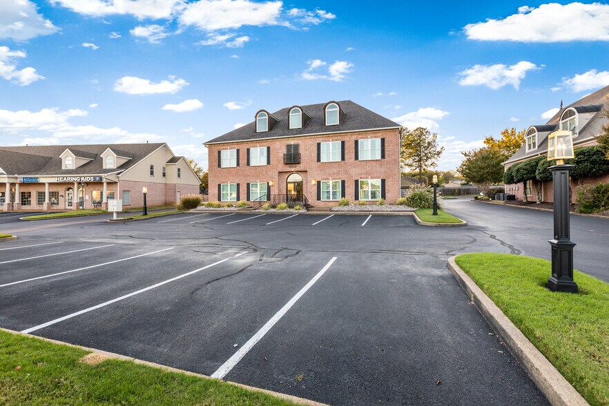 More Photos Of 6933 Crumpler Blvd, Olive Branch Office For Lease