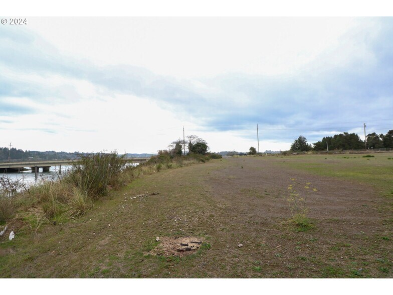 More Photos Of 92851 Trans Pacific Pkwy, North Bend Land For Sale