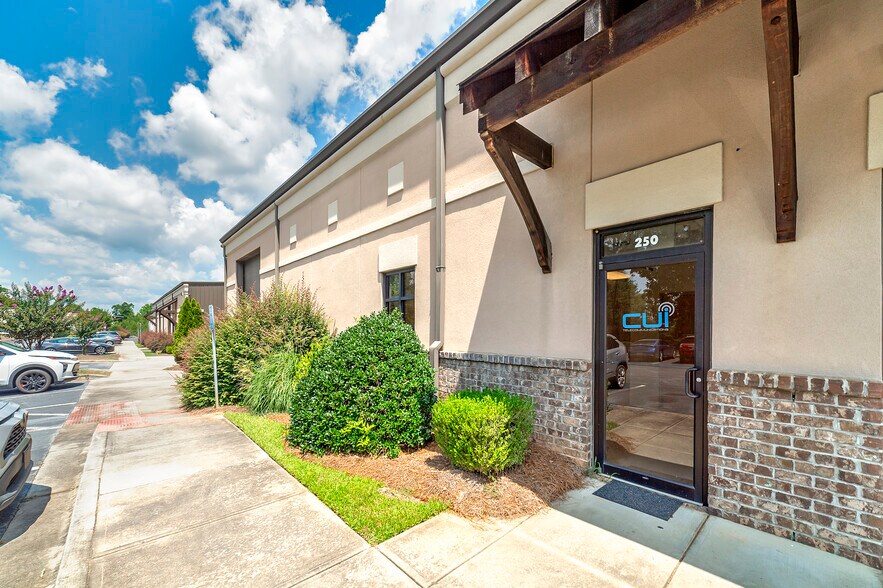 More Photos Of 4611 Ivey Dr, Macon-Bibb Office For Lease