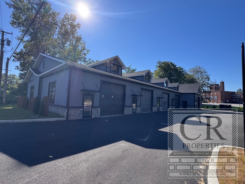 More Photos Of 33 Middlebush Rd, Wappingers Falls Warehouse For Lease