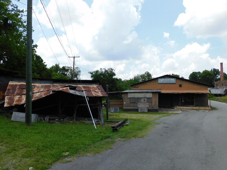 More Photos Of 530 Summit dr, South Boston Warehouse For Sale