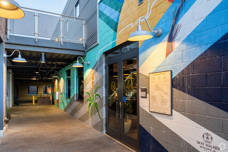 More Photos Of 330 S Cedros Ave, Solana Beach Apartments For Lease