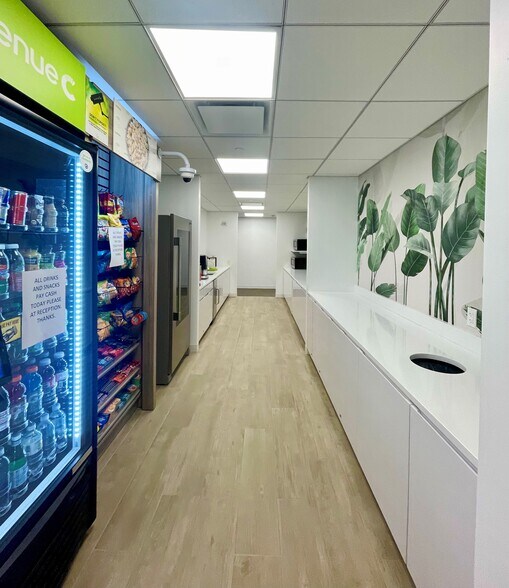 More Photos Of 122 E 42nd St, New York Office For Lease