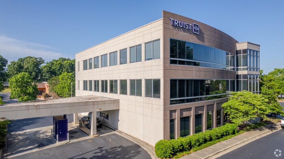 More Photos Of 1530 N Gregson St, Durham Office For Lease