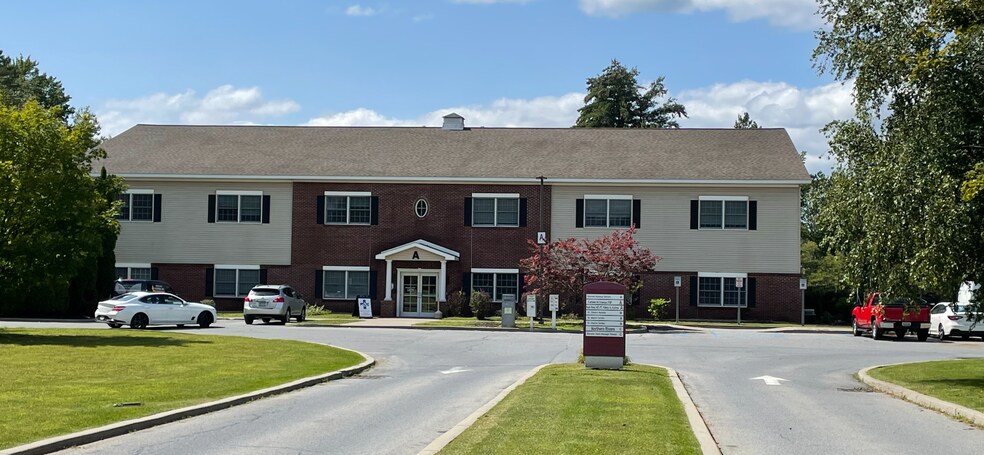 More Photos Of 375 Bay Rd, Queensbury Medical For Lease