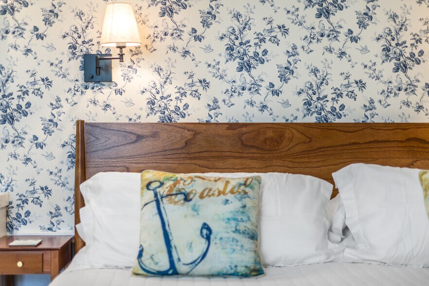 More Photos Of 1861 Main St, Brewster Hospitality For Sale