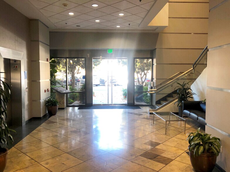 More Photos Of 6950 Hollister Ave, Goleta Medical For Lease