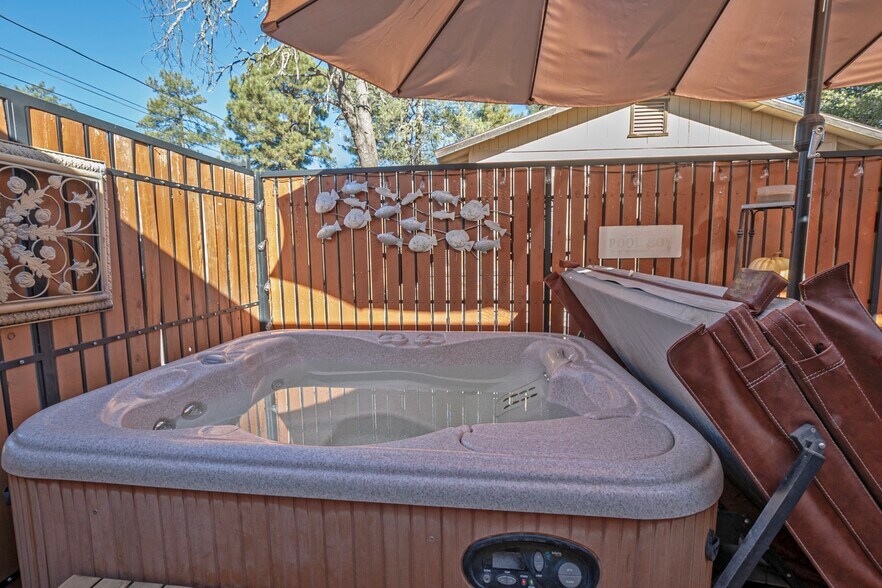 More Photos Of 906 E Frontier St, Payson Assisted Living For Sale