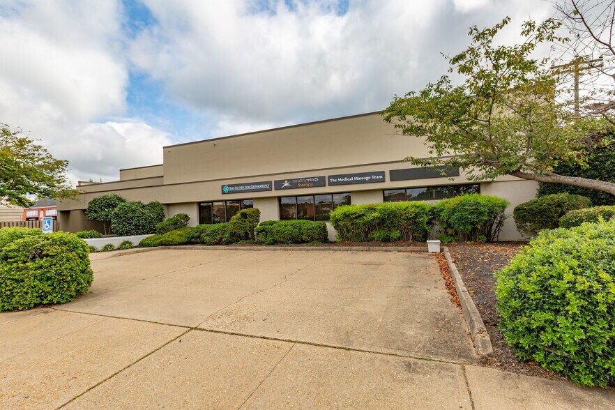 More Photos Of 2201 Charles St, Fredericksburg Medical For Lease