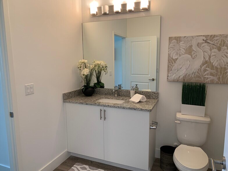 More Photos Of 201 SW Joan Jefferson Way, Stuart Apartments For Sale